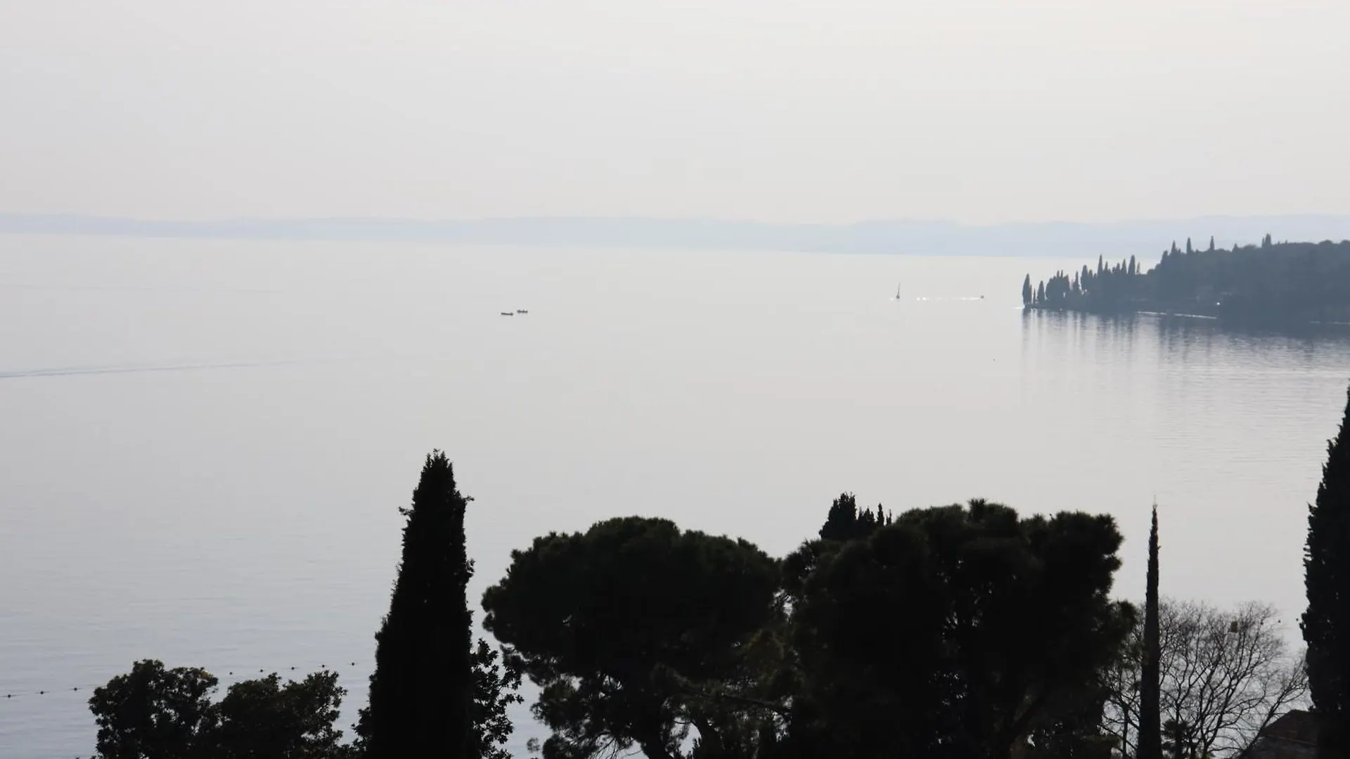 Monika Holiday 5 Lake Garden Garda (Verona)
